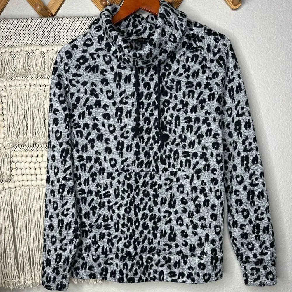 Derek Heart grey leopard print cowl-neck sweatshirt